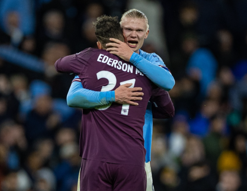 未满21岁意甲赛季至少前15场打进5球，伊尔迪兹比肩皮耶罗（伊尔迪兹未满21岁意甲前15场攻入5球，追平皮耶罗纪录）