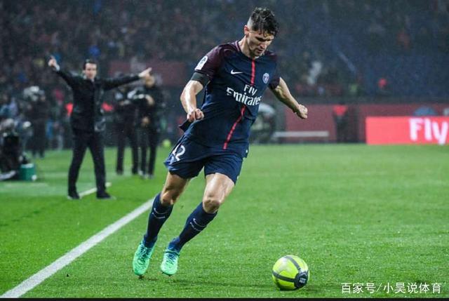 莫雷托：塔瓦雷斯与沙特球队吉达联合进行谈判，不过在薪资方面还未谈拢（莫雷托：塔瓦雷斯与吉达联合洽谈，薪资条款尚未谈拢）