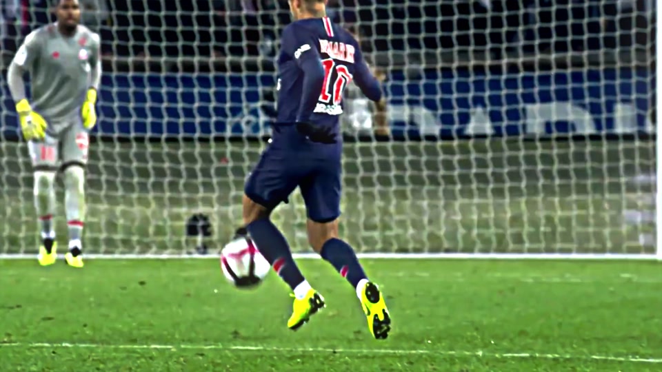 【欧冠】巴塞罗那主场逆转，成功把糟糕状态抛给切尔西（【欧冠】巴萨主场翻盘，低迷轮到切尔西）