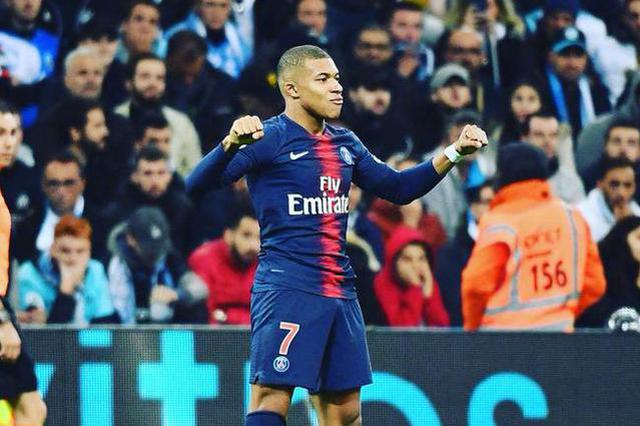 最后时刻替补登场，阿方索时隔262天伤愈复出（伤停262天后，阿方索终场前替补复出）