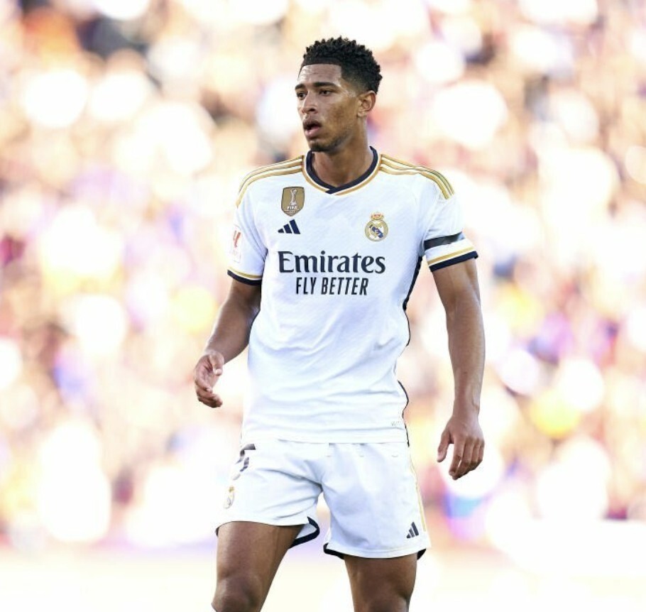 7球7助！亚马尔刷新青年球员欧冠制造进球纪录，超越姆巴佩（7进7传！亚马尔改写欧冠青年造球纪录，力压姆巴佩）