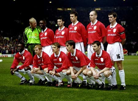 球员赛后道歉，细节感动球迷（赛后球员致歉，暖心细节打动球迷）