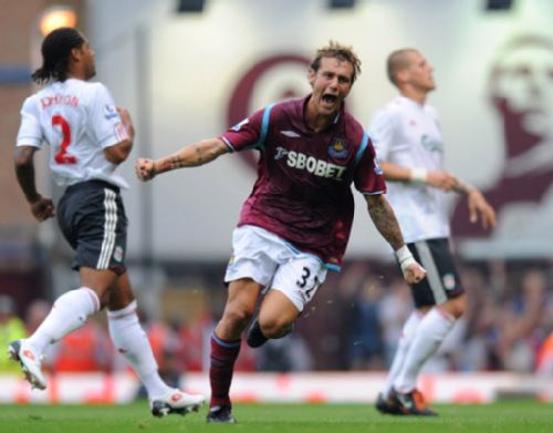 国乒8比1横扫日本队实现三连冠，林诗栋2-1胜张本智和哽咽致谢（国乒8-1大胜日本豪取三连冠，林诗栋2-1力克张本智和赛后哽咽致谢）