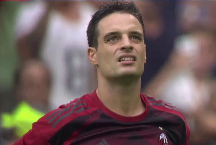 沈月录节目滚落山坡，王鹤棣救援未果（录制节目时沈月意外滚下山坡，王鹤棣营救未果）